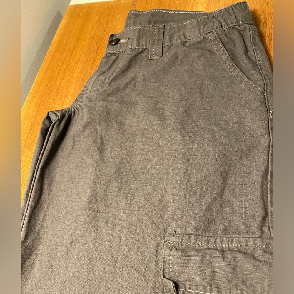 Brandy Melville Size Small Tatum Cargo Pants